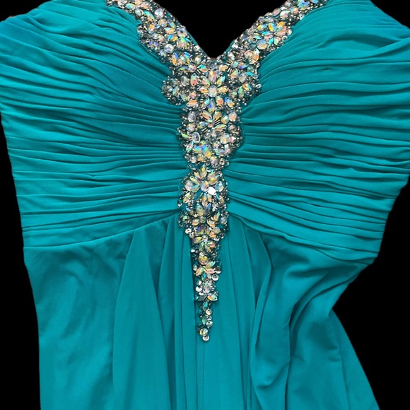Turquoise, jeweled, bodice evening gown - Picture 3 of 5